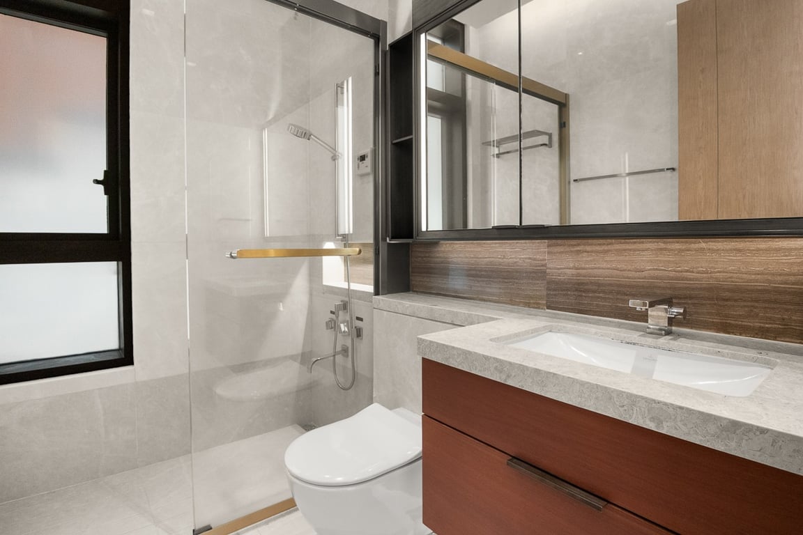 https://img.propertyraptor.com/cdn-cgi/imagedelivery/KD5bF_AFL0JDTbKLWF7z9g/ap8/ap8_001/hornet/prp/img/b0e9e033cea86e6e09f22b73edfbe22e-wtm.jpg/public