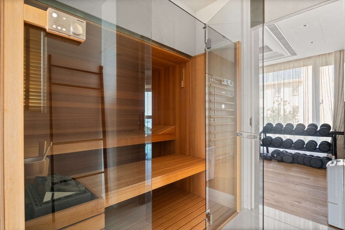 https://img.propertyraptor.com/cdn-cgi/imagedelivery/KD5bF_AFL0JDTbKLWF7z9g/ap8/ap8_001/hornet/prp/img/b17c6e2e4e3de99d689ecc76ae120636-wtm.jpg/public