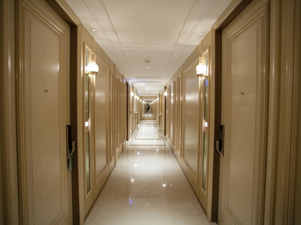 https://img.propertyraptor.com/cdn-cgi/imagedelivery/KD5bF_AFL0JDTbKLWF7z9g/ap8/ap8_001/hornet/prp/img/b1edb9aa7014792302ed792da9202660.jpg/public
