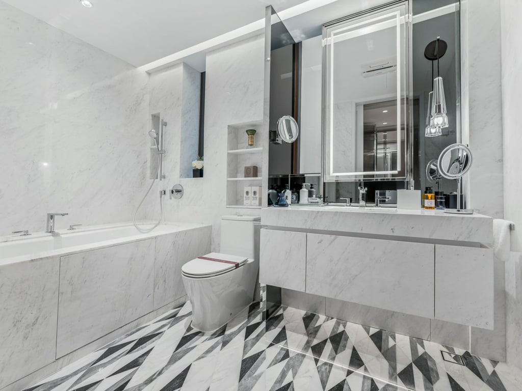 https://img.propertyraptor.com/cdn-cgi/imagedelivery/KD5bF_AFL0JDTbKLWF7z9g/ap8/ap8_001/hornet/prp/img/b218bf9630cbf648e0fb0b53a03cb265-wtm.jpg/public