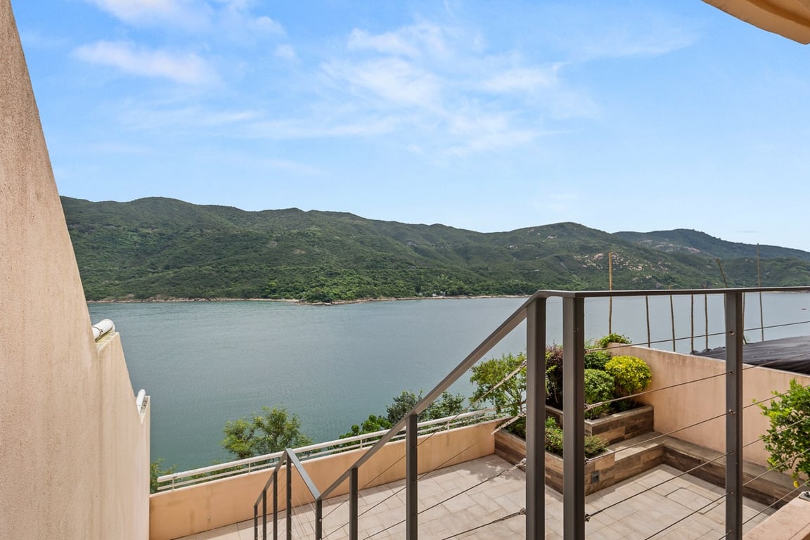 https://img.propertyraptor.com/cdn-cgi/imagedelivery/KD5bF_AFL0JDTbKLWF7z9g/ap8/ap8_001/hornet/prp/img/b339da227410ab6e0d947326c6ab6a69-wtm.jpg/public