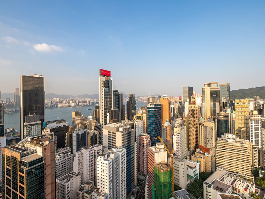 萃峯