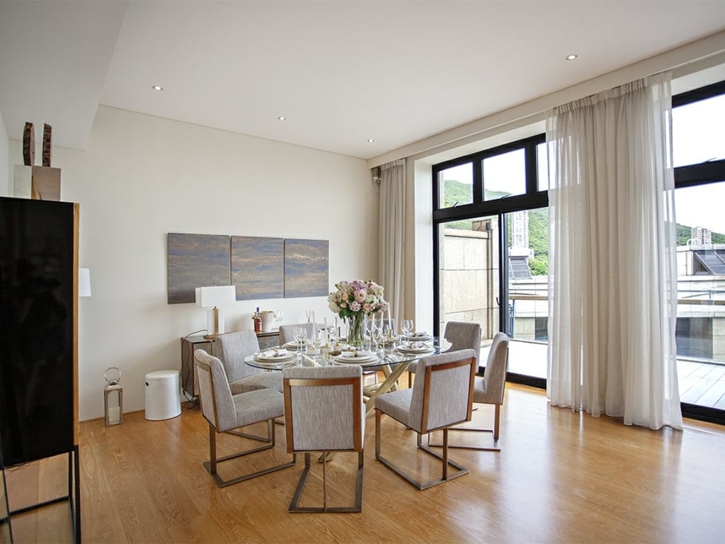 51 -55 Deep Water Bay Road