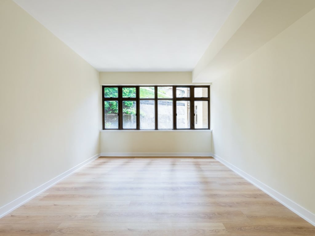 https://img.propertyraptor.com/cdn-cgi/imagedelivery/KD5bF_AFL0JDTbKLWF7z9g/ap8/ap8_001/hornet/prp/img/b48af92db765d22e6f99381322745e3f.jpg/public
