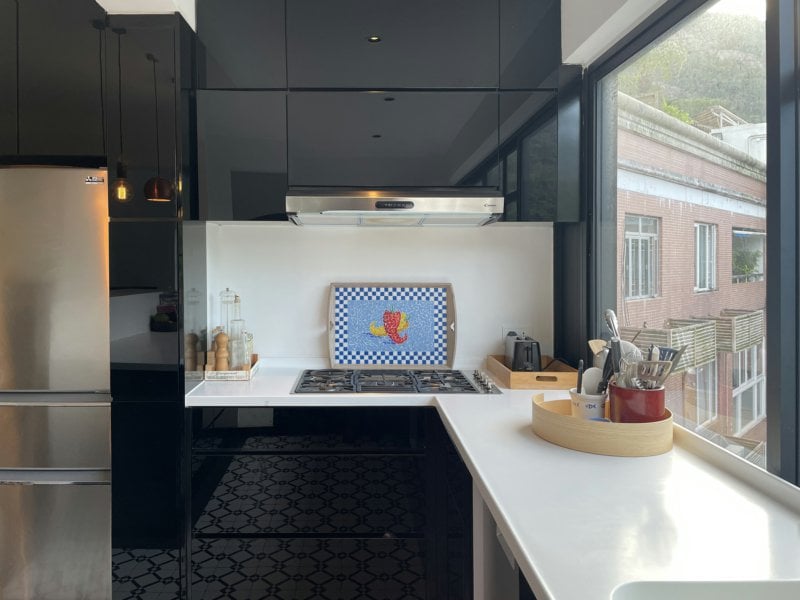 https://img.propertyraptor.com/cdn-cgi/imagedelivery/KD5bF_AFL0JDTbKLWF7z9g/ap8/ap8_001/hornet/prp/img/b4ac097d4e765286f26a06cd80ea3800.jpg/public