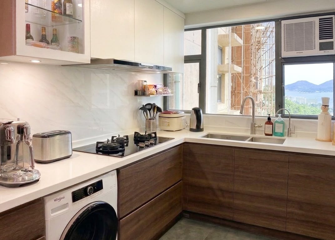 https://img.propertyraptor.com/cdn-cgi/imagedelivery/KD5bF_AFL0JDTbKLWF7z9g/ap8/ap8_001/hornet/prp/img/b4b6c09684aba5e89805d1929c4c2fd7-wtm.jpg/public
