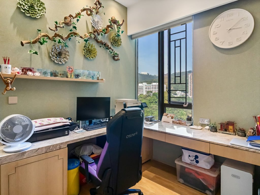 https://img.propertyraptor.com/cdn-cgi/imagedelivery/KD5bF_AFL0JDTbKLWF7z9g/ap8/ap8_001/hornet/prp/img/b50a209565479d50822cef898fd3f132-wtm.jpg/public