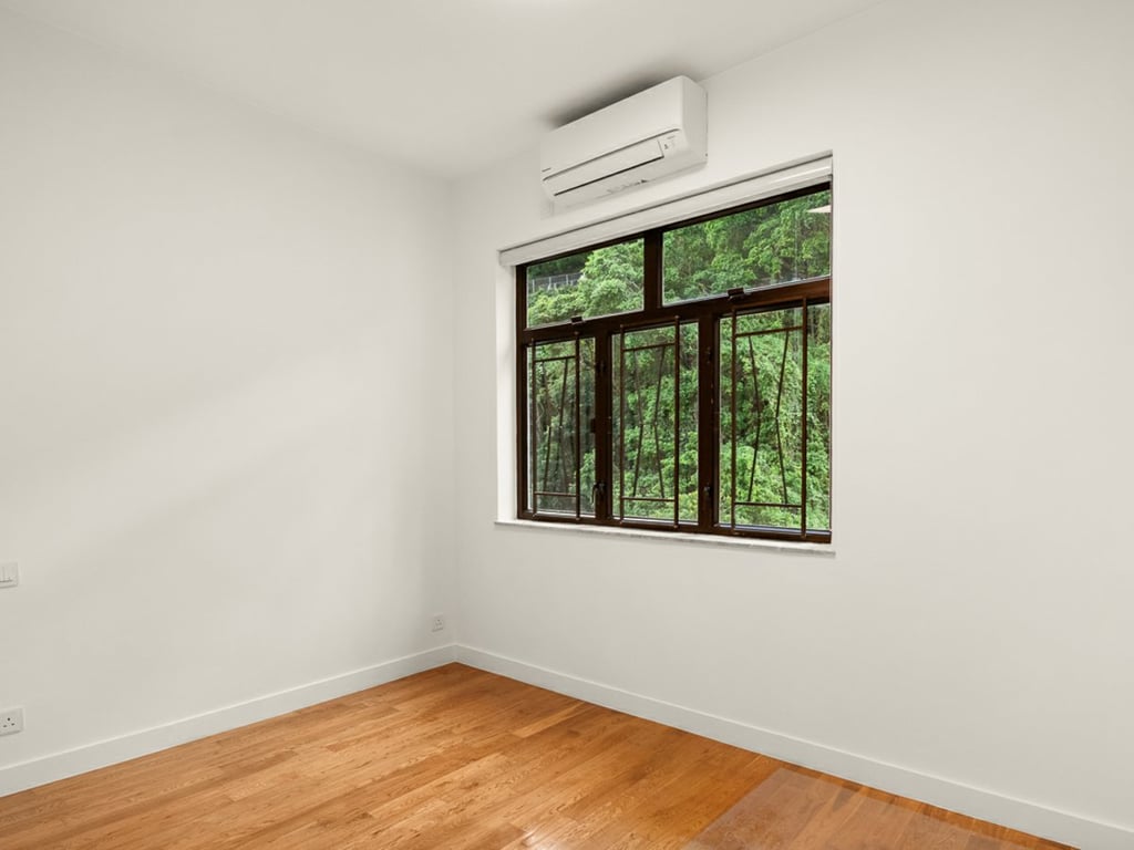 https://img.propertyraptor.com/cdn-cgi/imagedelivery/KD5bF_AFL0JDTbKLWF7z9g/ap8/ap8_001/hornet/prp/img/b553293b20936d31716cc5eaf3d45f09-wtm.jpg/public