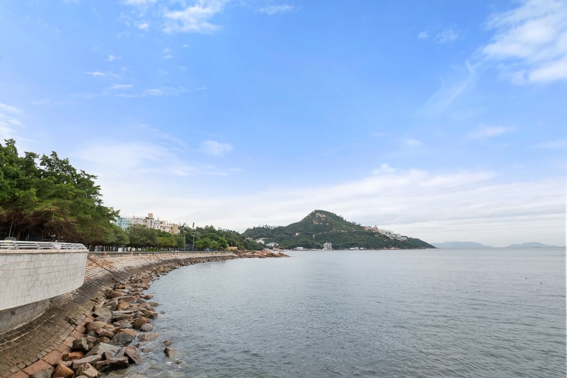 https://img.propertyraptor.com/cdn-cgi/imagedelivery/KD5bF_AFL0JDTbKLWF7z9g/ap8/ap8_001/hornet/prp/img/b61ea09e1c4c4069715e69d3765946b4-wtm.jpg/public
