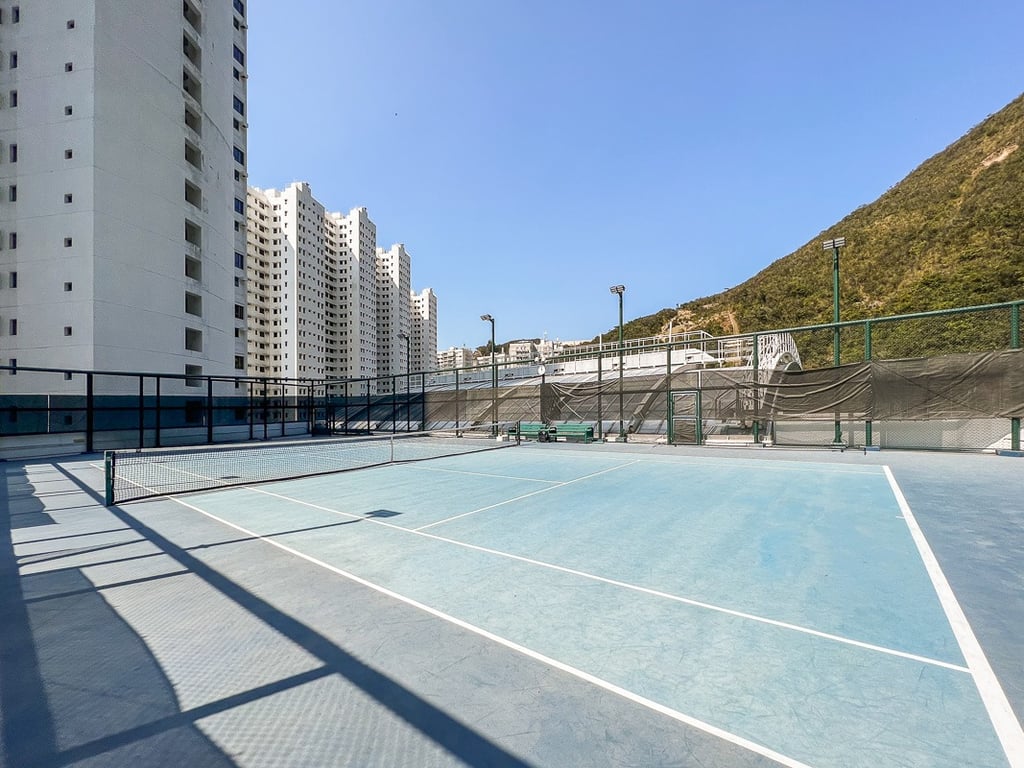 https://img.propertyraptor.com/cdn-cgi/imagedelivery/KD5bF_AFL0JDTbKLWF7z9g/ap8/ap8_001/hornet/prp/img/b6fdfc2d03c7ea3b6f0df73438d6aed6-wtm.jpg/public