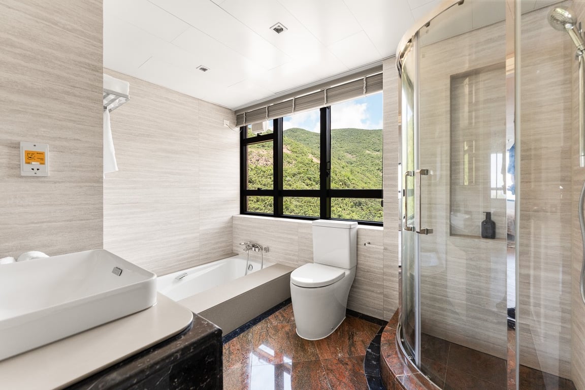 https://img.propertyraptor.com/cdn-cgi/imagedelivery/KD5bF_AFL0JDTbKLWF7z9g/ap8/ap8_001/hornet/prp/img/b774d7066c3f3d969d334a4d06be3141-wtm.jpg/public