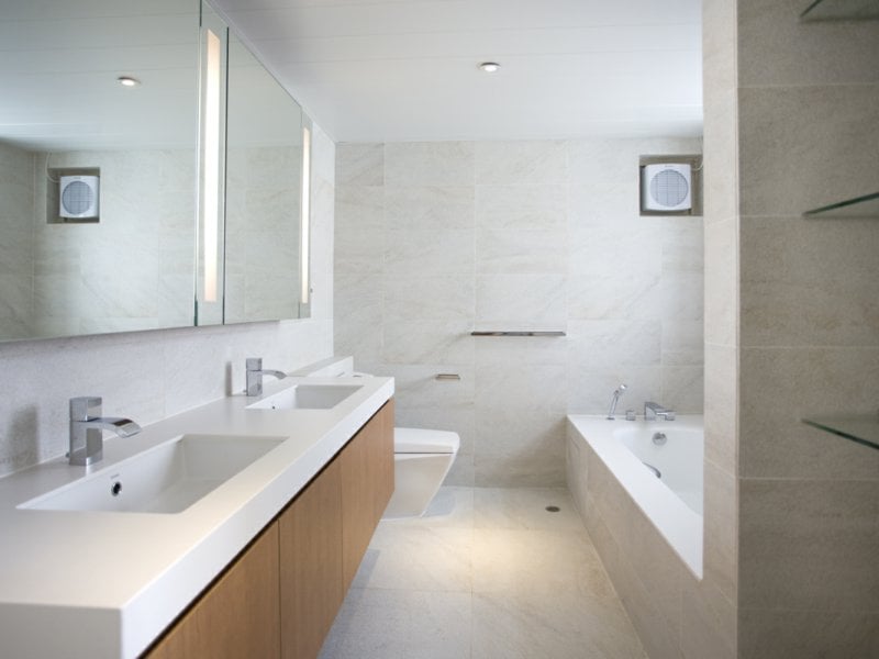 https://img.propertyraptor.com/cdn-cgi/imagedelivery/KD5bF_AFL0JDTbKLWF7z9g/ap8/ap8_001/hornet/prp/img/b9771b3b08871a3899b48fb26839b731.jpg/public