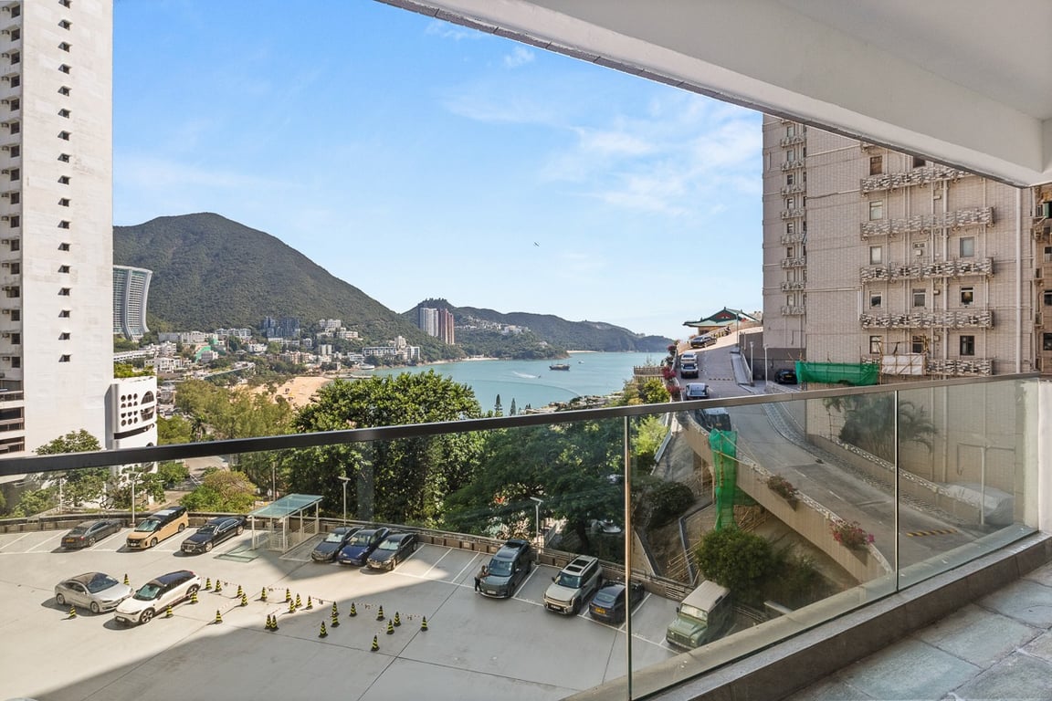Repulse Bay Garden