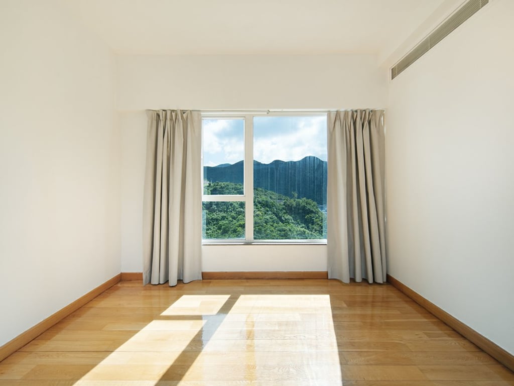 Redhill Peninsula Apartment