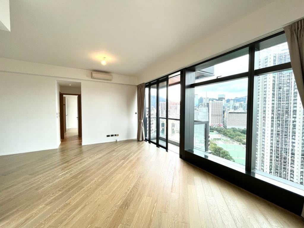 https://img.propertyraptor.com/cdn-cgi/imagedelivery/KD5bF_AFL0JDTbKLWF7z9g/ap8/ap8_001/hornet/prp/img/bc023c6db6c81e3b6a3e20c565714f5f-wtm.jpg/public