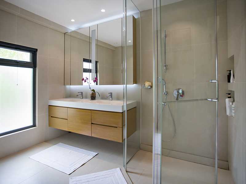 https://img.propertyraptor.com/cdn-cgi/imagedelivery/KD5bF_AFL0JDTbKLWF7z9g/ap8/ap8_001/hornet/prp/img/bc51278194af7a139dc233abe18b16fd.jpg/public