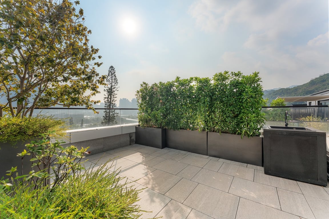 https://img.propertyraptor.com/cdn-cgi/imagedelivery/KD5bF_AFL0JDTbKLWF7z9g/ap8/ap8_001/hornet/prp/img/bc523823595f49d610c60233f4eb2f53-wtm.jpg/public