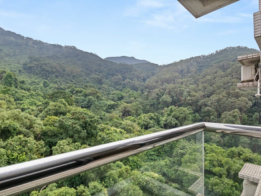 https://img.propertyraptor.com/cdn-cgi/imagedelivery/KD5bF_AFL0JDTbKLWF7z9g/ap8/ap8_001/hornet/prp/img/bc7c40d3151b46016a7749b4a44edc4b-wtm.jpg/public