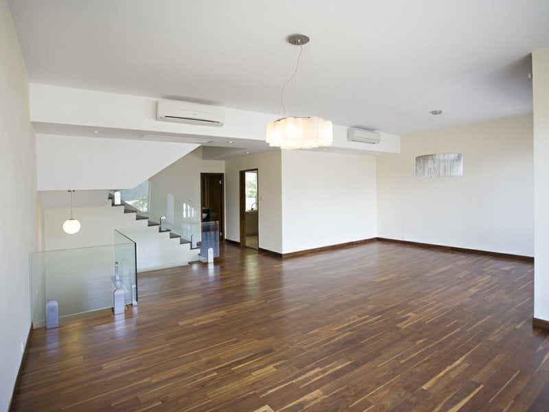 Redhill Peninsula - Palm Drive