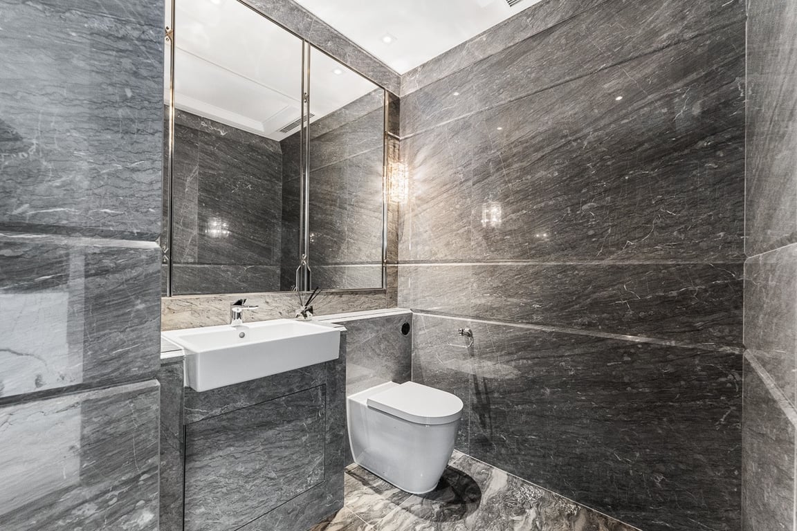 https://img.propertyraptor.com/cdn-cgi/imagedelivery/KD5bF_AFL0JDTbKLWF7z9g/ap8/ap8_001/hornet/prp/img/bd5abfce42509a5f9f381490ee371cca-wtm.jpg/public