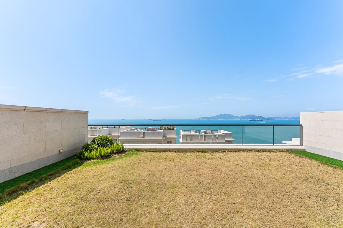 https://img.propertyraptor.com/cdn-cgi/imagedelivery/KD5bF_AFL0JDTbKLWF7z9g/ap8/ap8_001/hornet/prp/img/bd659ab03f5db8765c73110e5fc359af-wtm.jpg/public