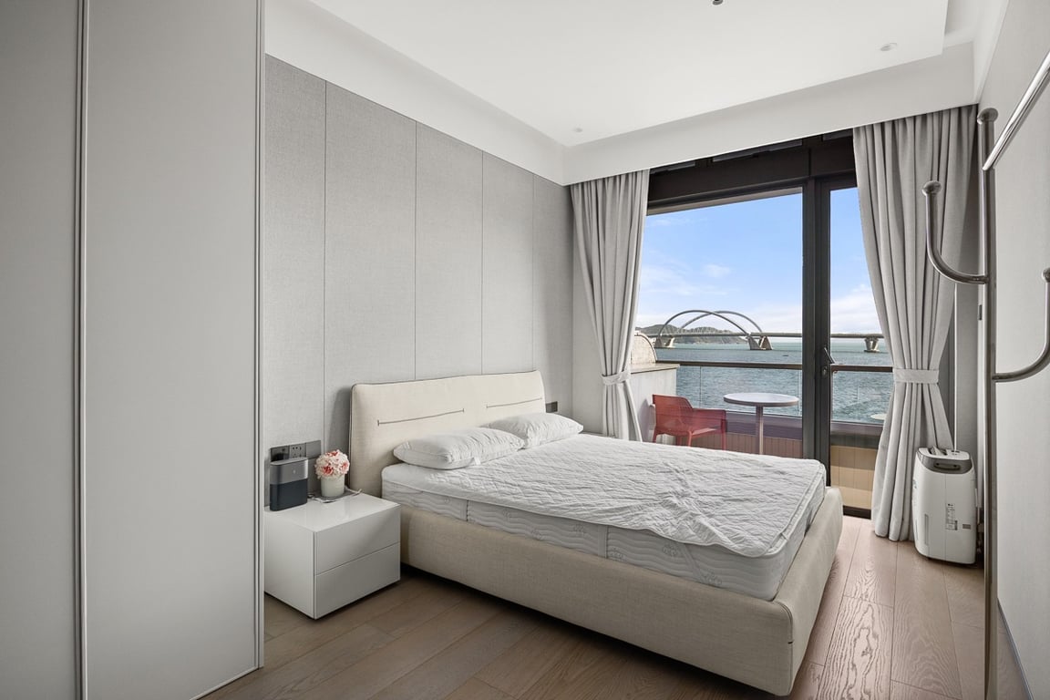 https://img.propertyraptor.com/cdn-cgi/imagedelivery/KD5bF_AFL0JDTbKLWF7z9g/ap8/ap8_001/hornet/prp/img/bd7eb4861b5d6c09080188124044bd5f-wtm.jpg/public