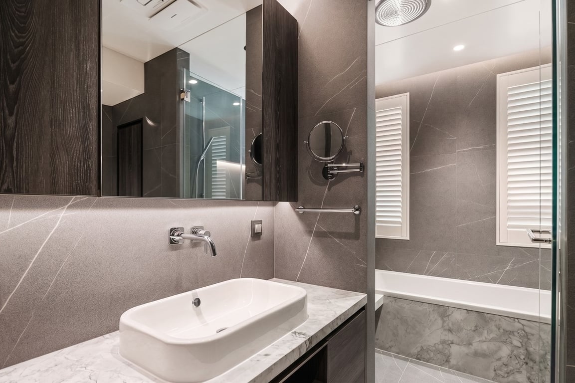 https://img.propertyraptor.com/cdn-cgi/imagedelivery/KD5bF_AFL0JDTbKLWF7z9g/ap8/ap8_001/hornet/prp/img/bdffc082ac815f2e8f4469c684d89329-wtm.jpg/public