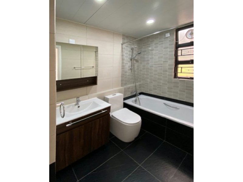 https://img.propertyraptor.com/cdn-cgi/imagedelivery/KD5bF_AFL0JDTbKLWF7z9g/ap8/ap8_001/hornet/prp/img/be6502ecb99e44c7fead46cbad724afd.jpg/public