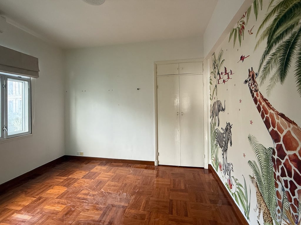 https://img.propertyraptor.com/cdn-cgi/imagedelivery/KD5bF_AFL0JDTbKLWF7z9g/ap8/ap8_001/hornet/prp/img/be6d21cd018ee4aa21e531549b658300-wtm.jpg/public