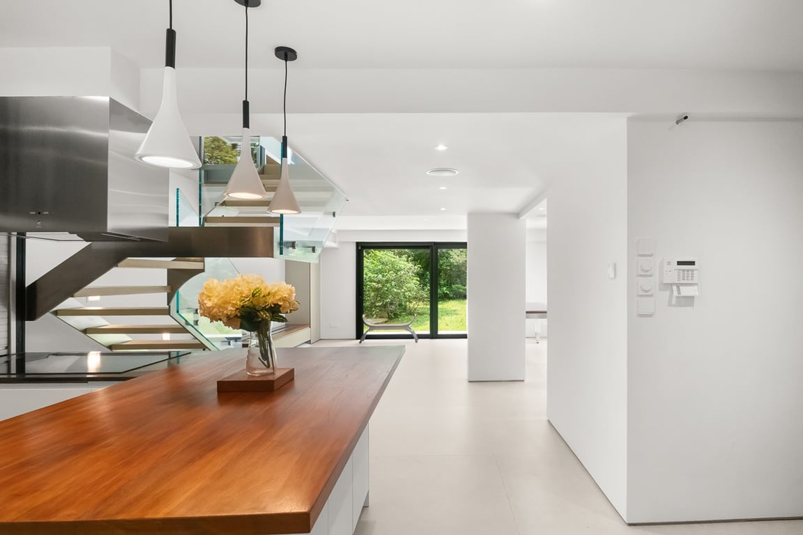https://img.propertyraptor.com/cdn-cgi/imagedelivery/KD5bF_AFL0JDTbKLWF7z9g/ap8/ap8_001/hornet/prp/img/be71c1dc1703cc212d451e6efa1fb8a1-wtm.jpg/public