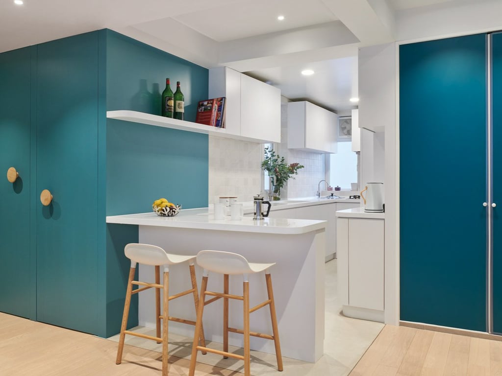 https://img.propertyraptor.com/cdn-cgi/imagedelivery/KD5bF_AFL0JDTbKLWF7z9g/ap8/ap8_001/hornet/prp/img/beb41a41d4055858cd106e95ee08ac5d.jpg/public