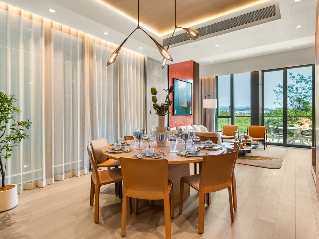 https://img.propertyraptor.com/cdn-cgi/imagedelivery/KD5bF_AFL0JDTbKLWF7z9g/ap8/ap8_001/hornet/prp/img/bef717f10f0a93a62453d2cb3dd785b8.jpg/public