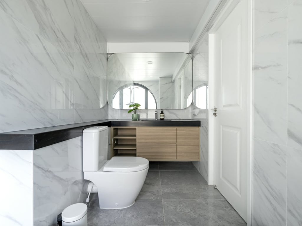 https://img.propertyraptor.com/cdn-cgi/imagedelivery/KD5bF_AFL0JDTbKLWF7z9g/ap8/ap8_001/hornet/prp/img/bf289298ed68706e4e9440654fa4f210.jpg/public