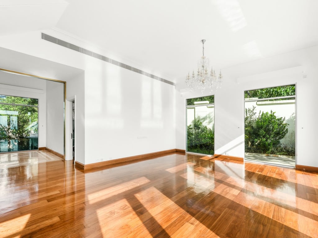 110 Repulse Bay Road