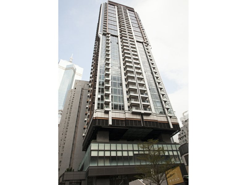 https://img.propertyraptor.com/cdn-cgi/imagedelivery/KD5bF_AFL0JDTbKLWF7z9g/ap8/ap8_001/hornet/prp/img/c00cf80e1a8bd57096689536719a2c1f.jpg/public