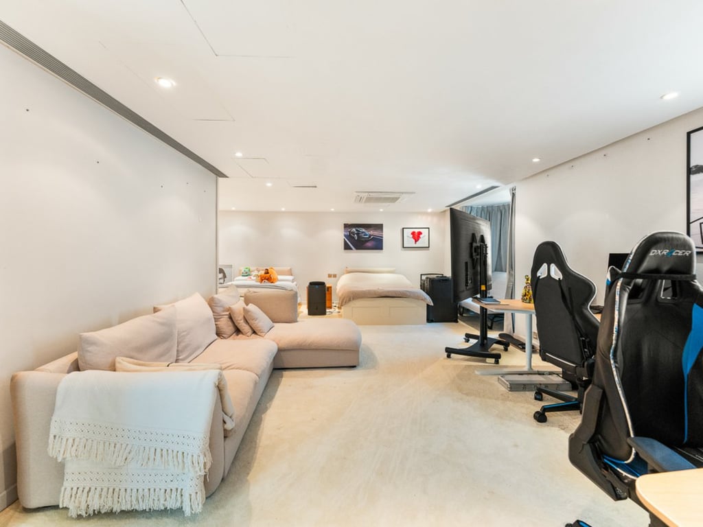 5 Moorsom Road