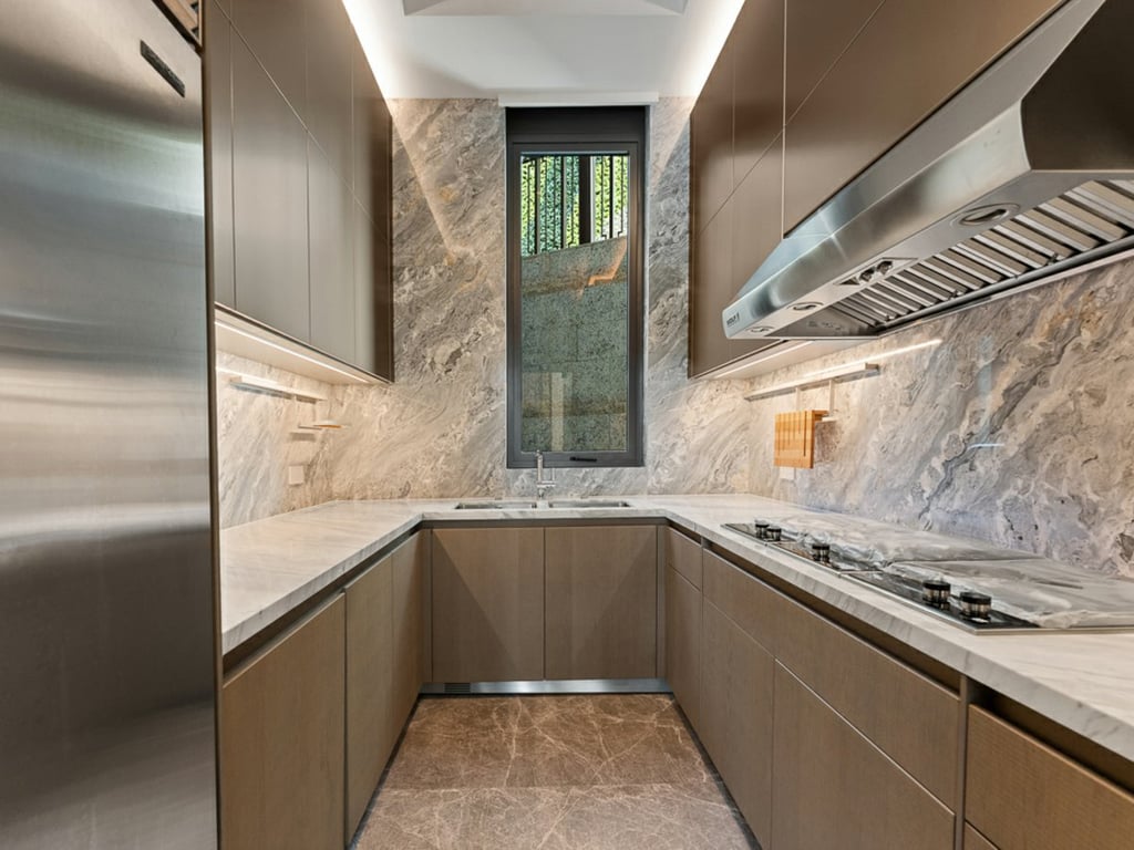 https://img.propertyraptor.com/cdn-cgi/imagedelivery/KD5bF_AFL0JDTbKLWF7z9g/ap8/ap8_001/hornet/prp/img/c0950daaebf2cae9604428d187d54ba4-wtm.jpg/public