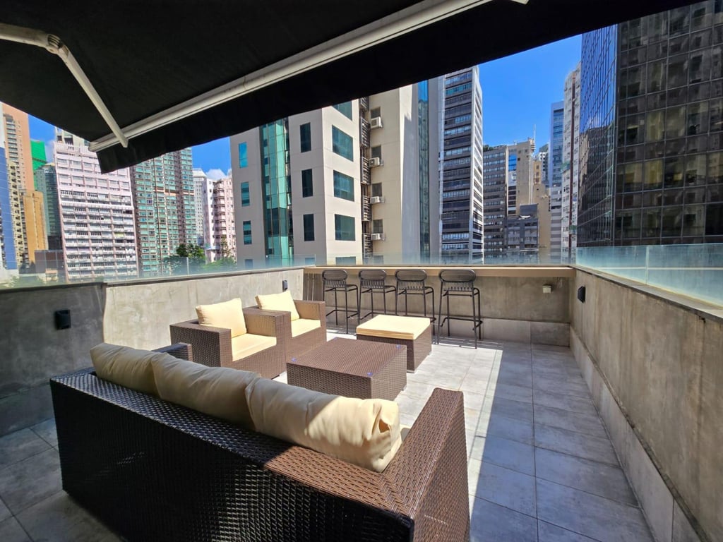 19 Tai Ping Shan Street
