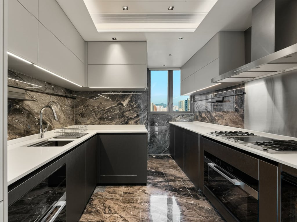https://img.propertyraptor.com/cdn-cgi/imagedelivery/KD5bF_AFL0JDTbKLWF7z9g/ap8/ap8_001/hornet/prp/img/c10656b1061aab7ec9ce935906f3f3ae-wtm.jpg/public