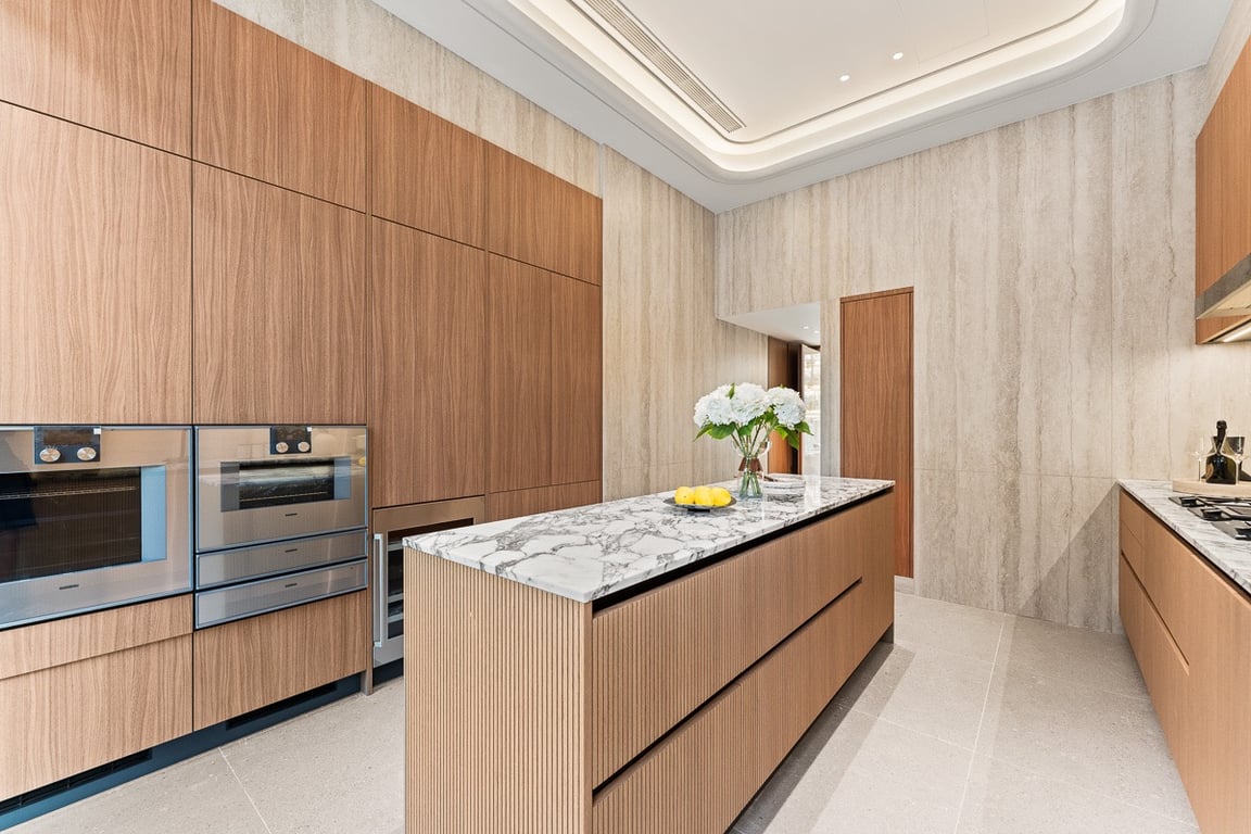 https://img.propertyraptor.com/cdn-cgi/imagedelivery/KD5bF_AFL0JDTbKLWF7z9g/ap8/ap8_001/hornet/prp/img/c156ed07f1705f827fa2f73db4343795-wtm.jpg/public