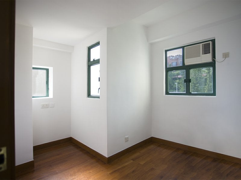 https://img.propertyraptor.com/cdn-cgi/imagedelivery/KD5bF_AFL0JDTbKLWF7z9g/ap8/ap8_001/hornet/prp/img/c19432e9d34f79cae6989f87fb28c126.jpg/public