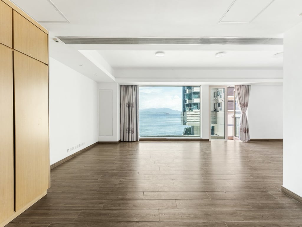 https://img.propertyraptor.com/cdn-cgi/imagedelivery/KD5bF_AFL0JDTbKLWF7z9g/ap8/ap8_001/hornet/prp/img/c1f785a5f827cda7251ed667c1df9cea-wtm.jpg/public