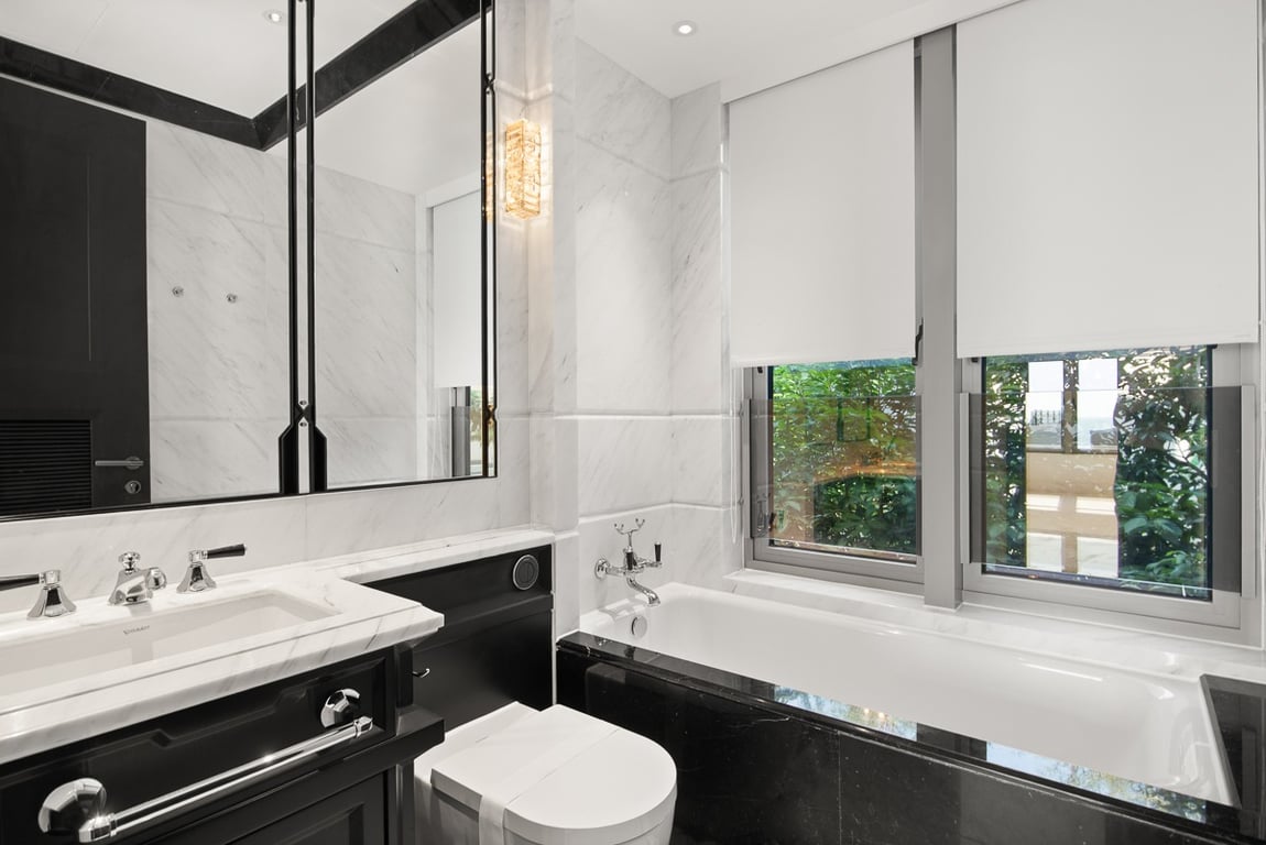 https://img.propertyraptor.com/cdn-cgi/imagedelivery/KD5bF_AFL0JDTbKLWF7z9g/ap8/ap8_001/hornet/prp/img/c20fc97ae24a578a783d228189affd6a-wtm.jpg/public