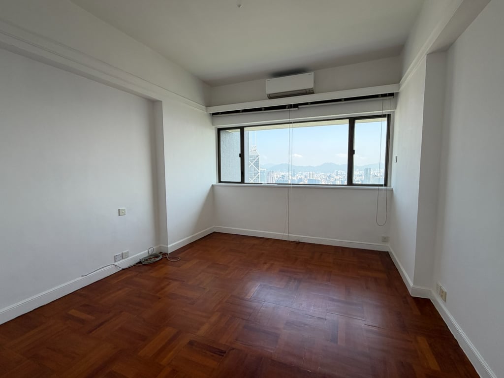 https://img.propertyraptor.com/cdn-cgi/imagedelivery/KD5bF_AFL0JDTbKLWF7z9g/ap8/ap8_001/hornet/prp/img/c2fec0d7ef219c34d0f29b779ff20647-wtm.jpg/public