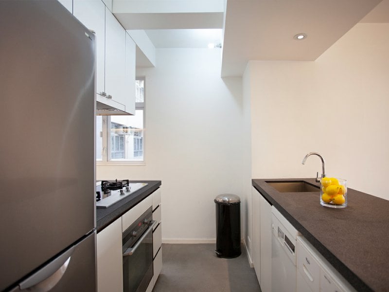 https://img.propertyraptor.com/cdn-cgi/imagedelivery/KD5bF_AFL0JDTbKLWF7z9g/ap8/ap8_001/hornet/prp/img/c375802c76f21ba06ce8f5af36645e48.jpg/public