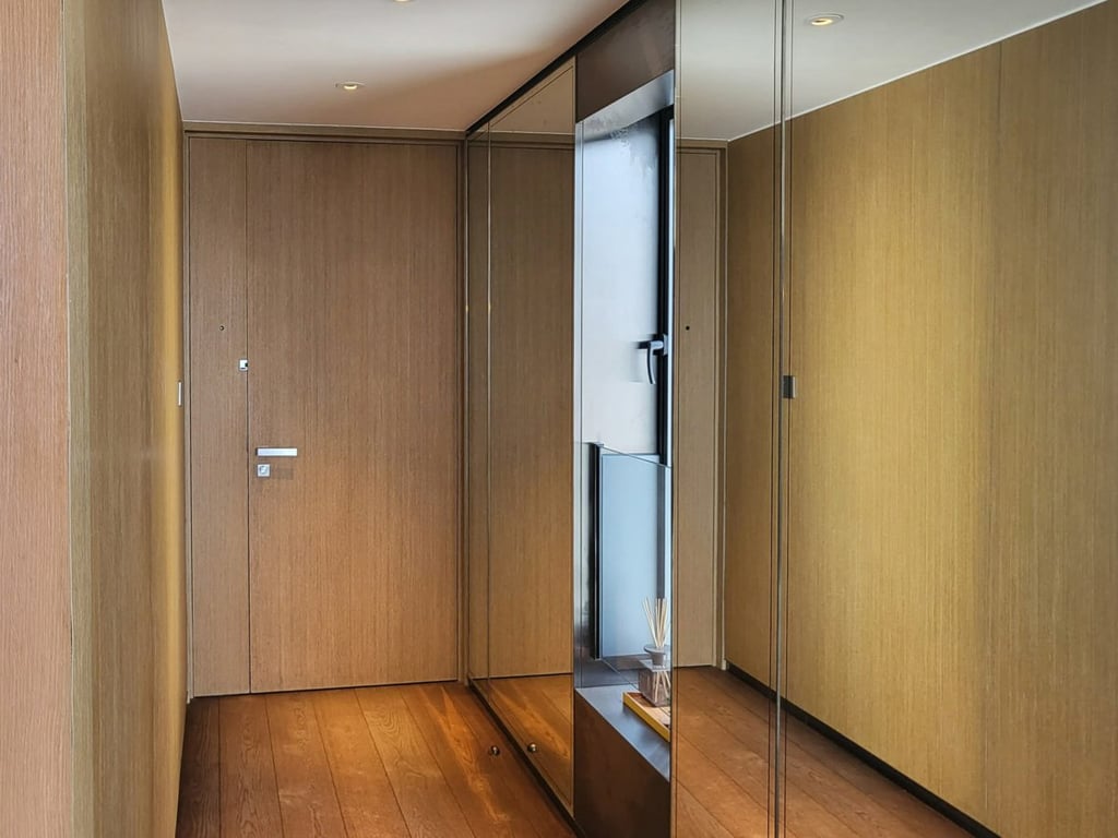 https://img.propertyraptor.com/cdn-cgi/imagedelivery/KD5bF_AFL0JDTbKLWF7z9g/ap8/ap8_001/hornet/prp/img/c3adb8504b91c1b1b013085dd461f232.jpg/public