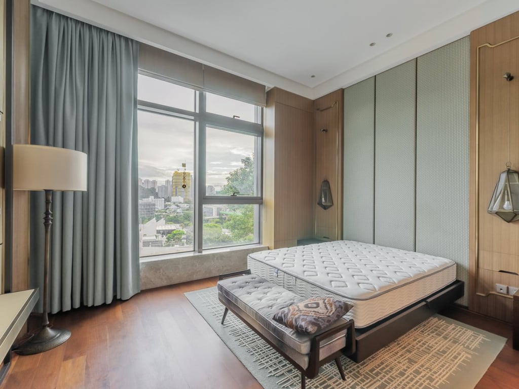 https://img.propertyraptor.com/cdn-cgi/imagedelivery/KD5bF_AFL0JDTbKLWF7z9g/ap8/ap8_001/hornet/prp/img/c43a35c0af4be36bb9a916ed539974bb.jpg/public
