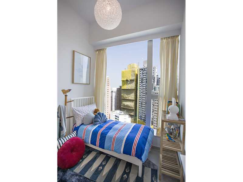 https://img.propertyraptor.com/cdn-cgi/imagedelivery/KD5bF_AFL0JDTbKLWF7z9g/ap8/ap8_001/hornet/prp/img/c4460aee382ea20f1d9bd2316bae2114.jpg/public