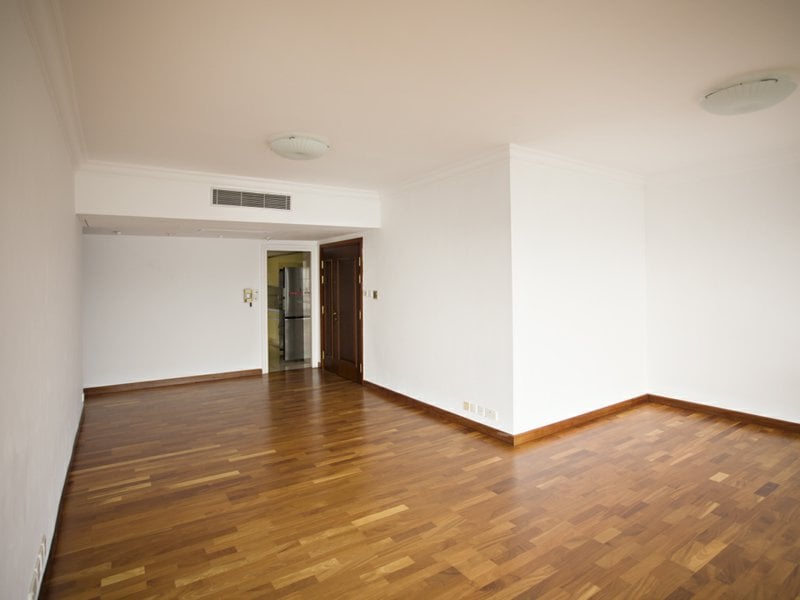https://img.propertyraptor.com/cdn-cgi/imagedelivery/KD5bF_AFL0JDTbKLWF7z9g/ap8/ap8_001/hornet/prp/img/c4949fd66339a827940a899ebd7756f5.jpg/public