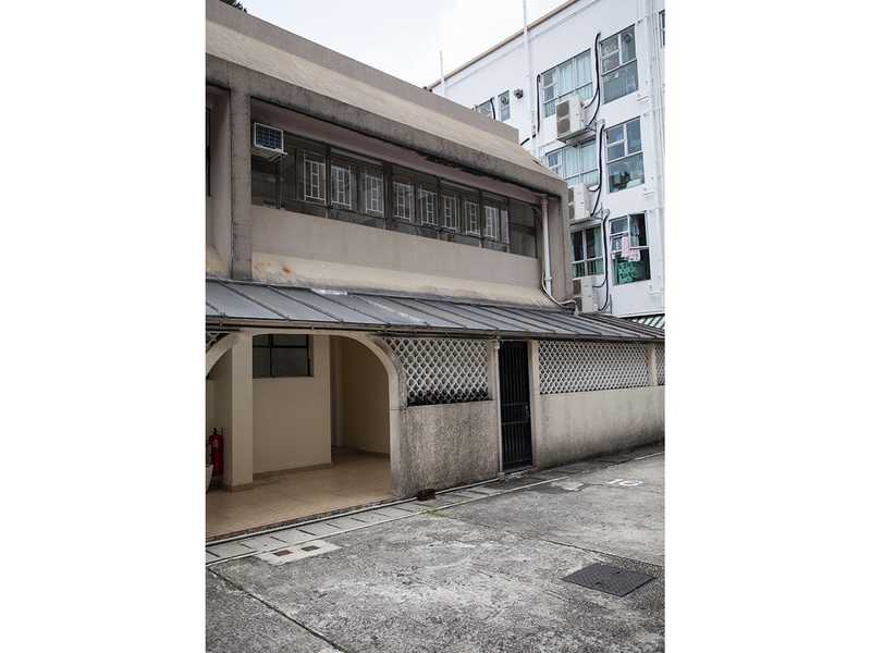 https://img.propertyraptor.com/cdn-cgi/imagedelivery/KD5bF_AFL0JDTbKLWF7z9g/ap8/ap8_001/hornet/prp/img/c4c38e7035cf9babfef78967d4573e32.jpg/public